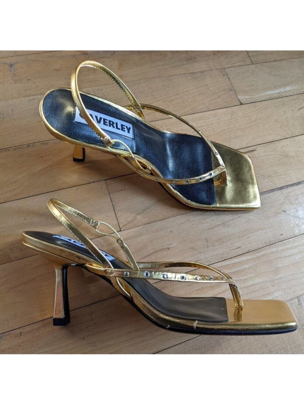 NWT Caverley | Kada sling-back heel in Metallic Gold